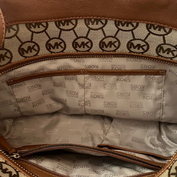 SOLD - Picture 7 of 7